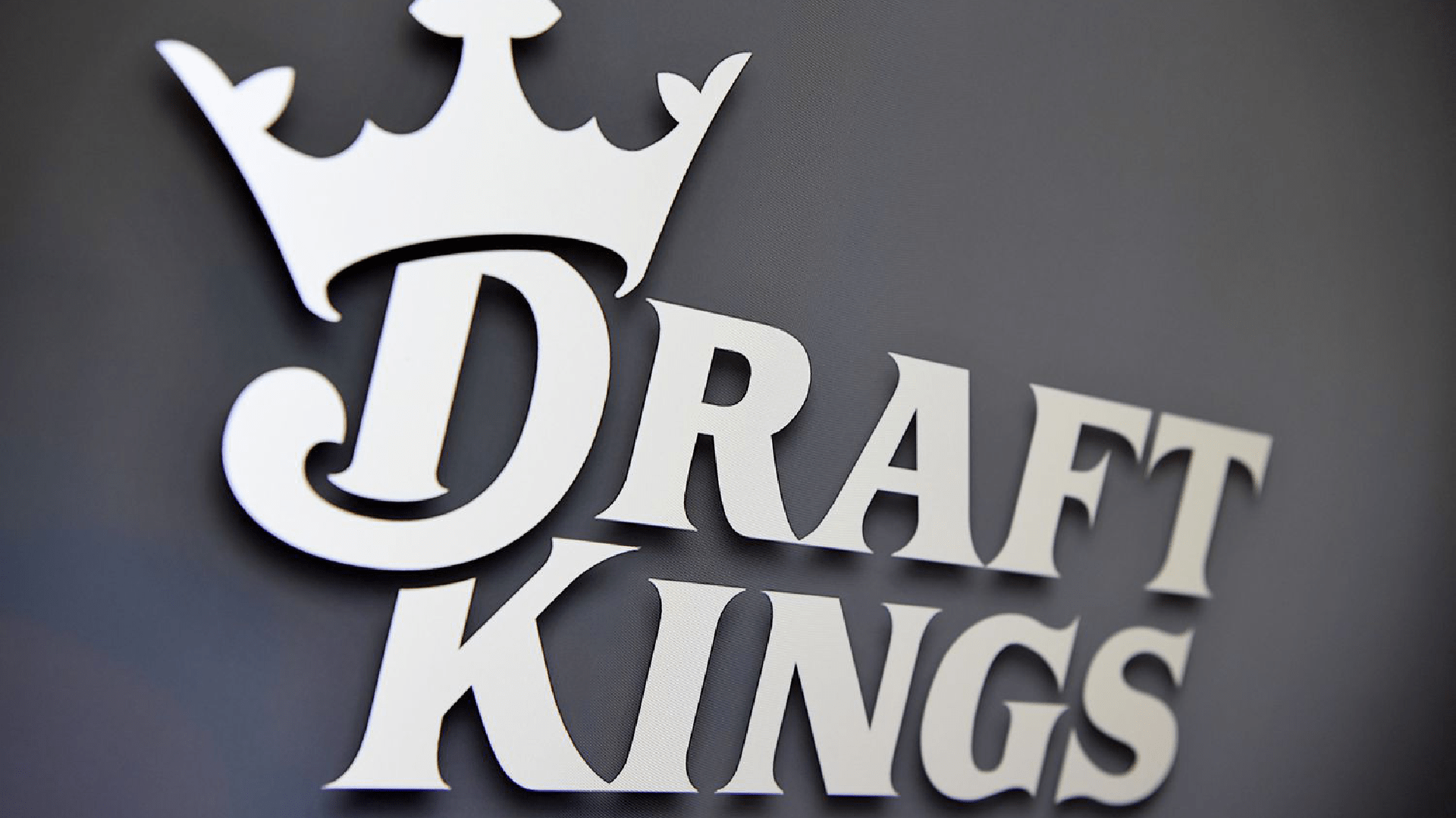 DraftKings Customer Sues Over Data-Sharing Practices